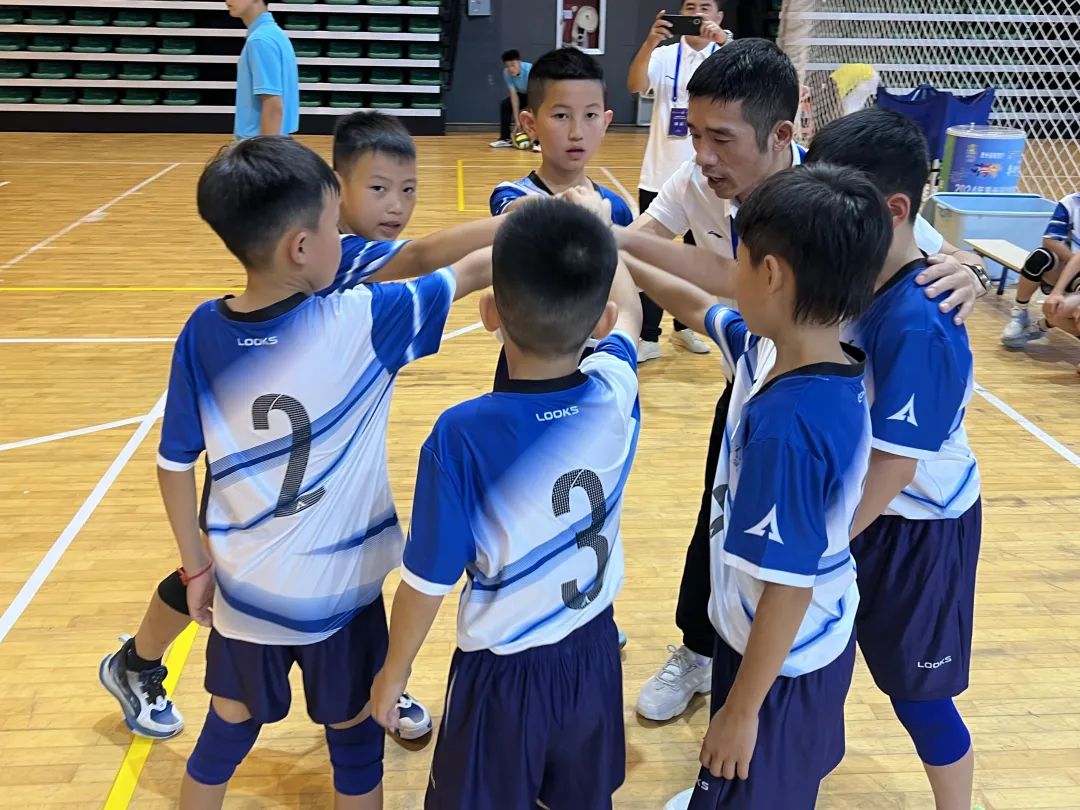 贵州省第一届少年“三大球”“三小球” 运动会排球项目火热开赛