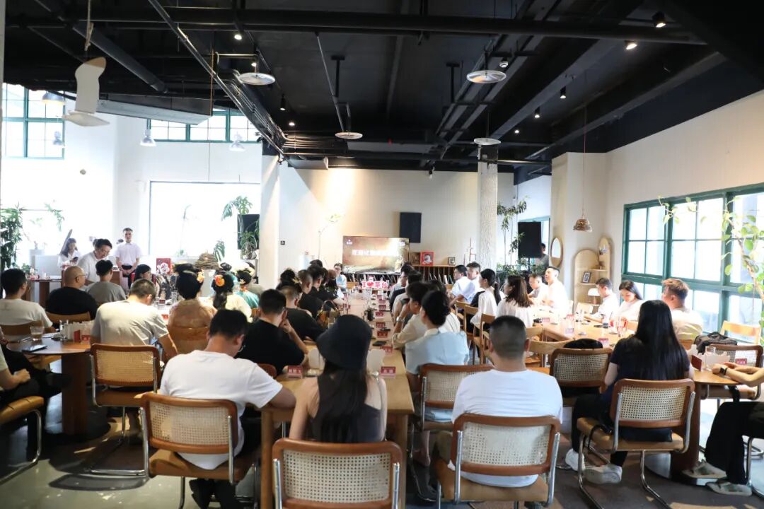 2025年贵州茅台韶华（重庆站）文化活动圆满举行