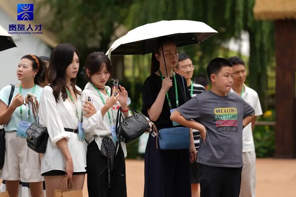 云峰屯堡文化研学实践教育基地推荐暨课程体系发布会成功举办、研学基地正式运营