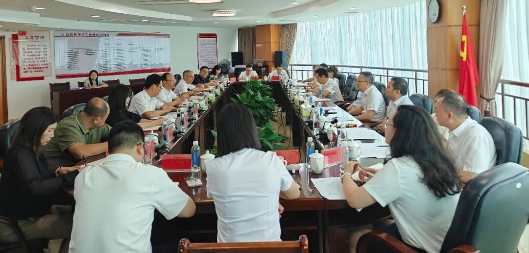 贵旅集团与贵州日报达成战略合作，奋力擦亮“多彩贵州”文旅新品牌