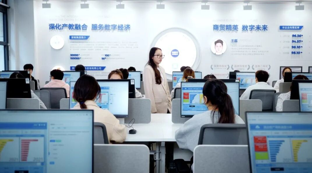 实力突围破圈，生源质量攀升，与贵工商双向奔赴有多酷？