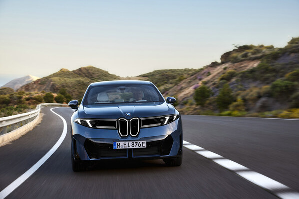 更宝马 更中国，新世代BMW iX3全球首发