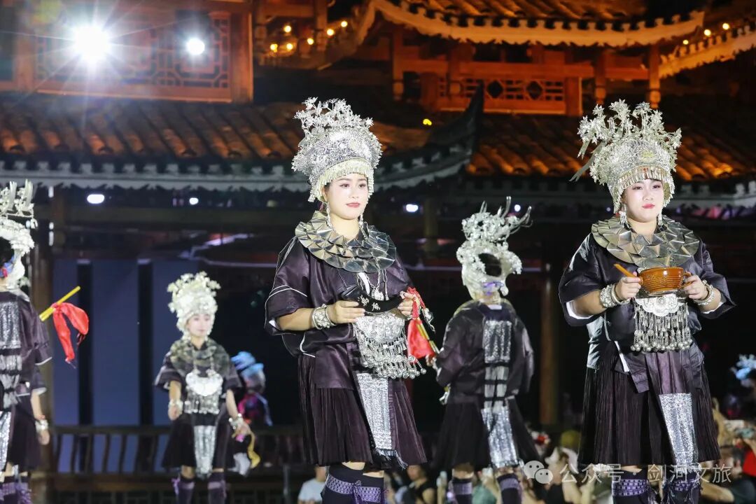 贵州“村T”:民族时装周剑河专场，彰显乡村时尚新风采