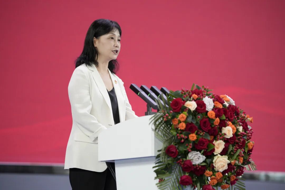 他们躬耕教坛，他们闪耀行业！贵工商教师节致敬师者，携手校友共谋发展