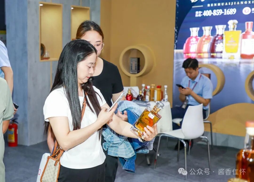 收获与展望 他们和他们眼中的酒博会​​——第十四届中国（贵州）国际酒类博览会侧记