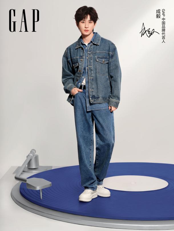 Gap 携手成毅共赴本色：看见空白，便有舞台