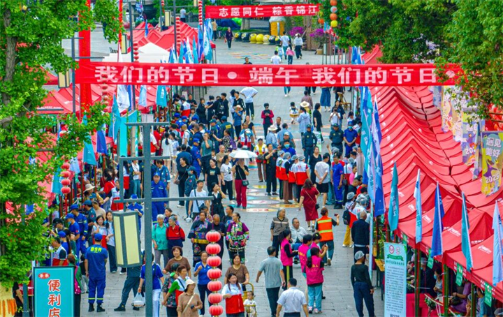 打造城市新地标，激发文旅新活力！铜仁五显庙焕新开街一周年