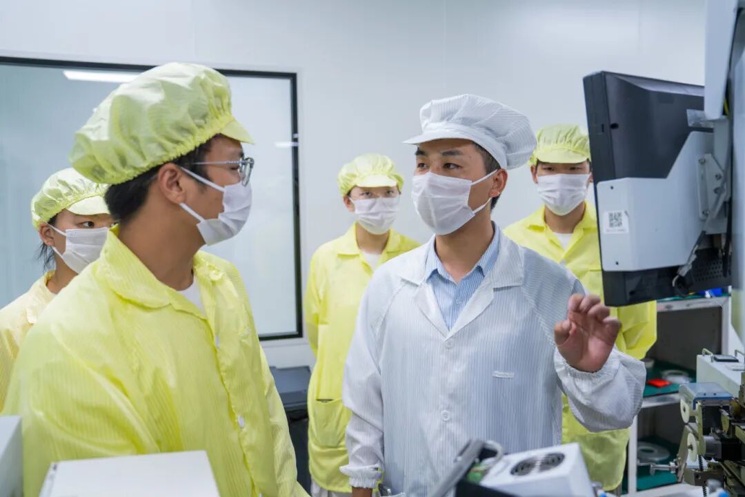 破解集成电路人才瓶颈，上海建桥学院将真实产线引入校园