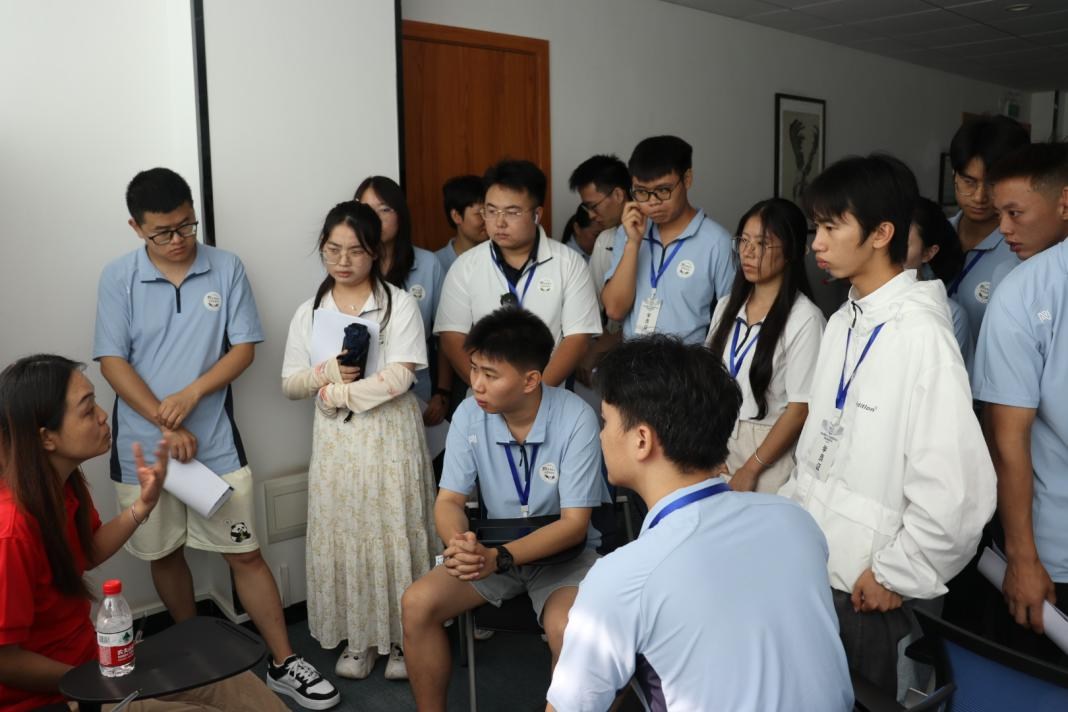 黔东南州2025年第二批高校毕业生湾区体验活动圆满结束