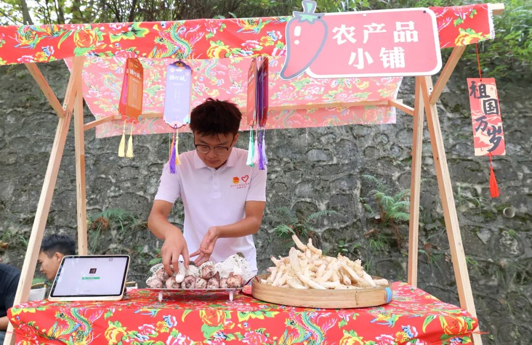 机车+咖啡、绿茶+啤酒，“贵安新区170片区”也太懂混搭风了吧！