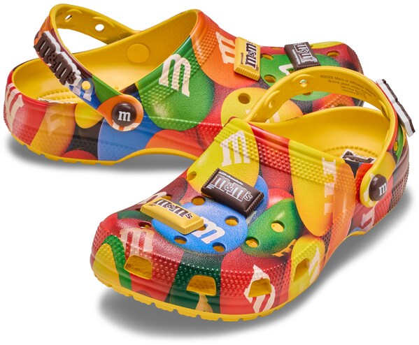 玛氏公司M&M'S®和Crocs "逗趣" 跨界
