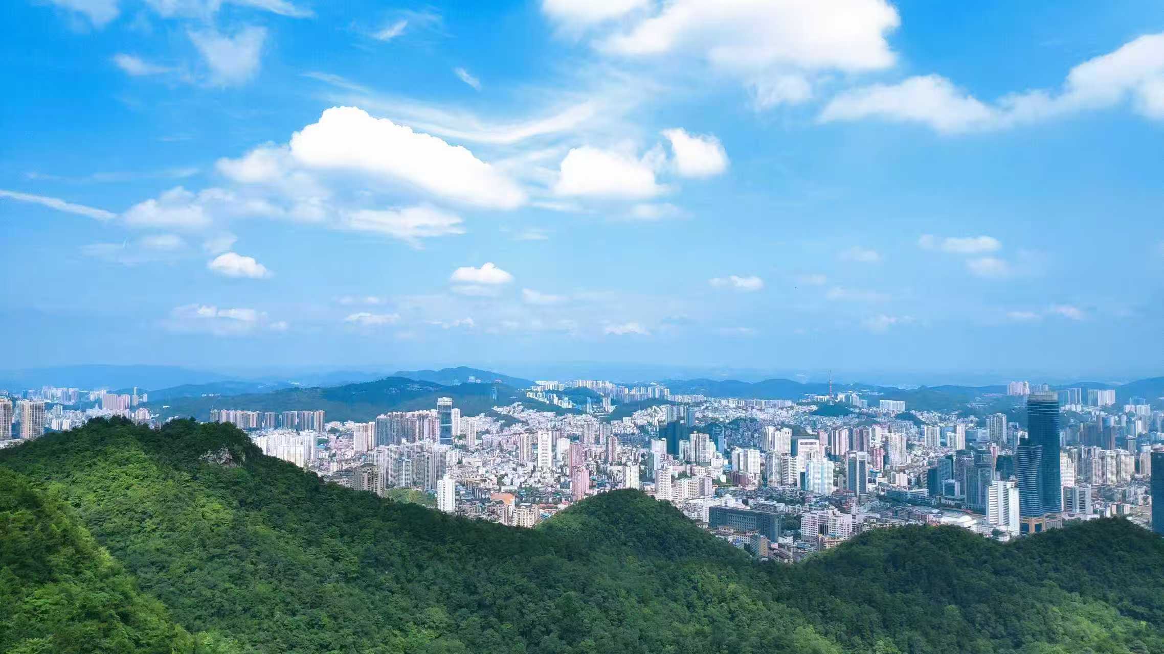 首届“绿行者”公益徒步11月贵阳启幕，诚邀全球参与者共赴生态之约