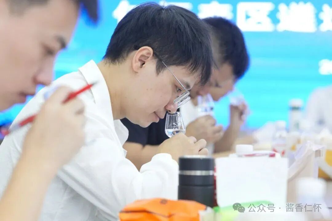 仁怀11名“90后”品酒师备战全国顶级白酒品评赛事