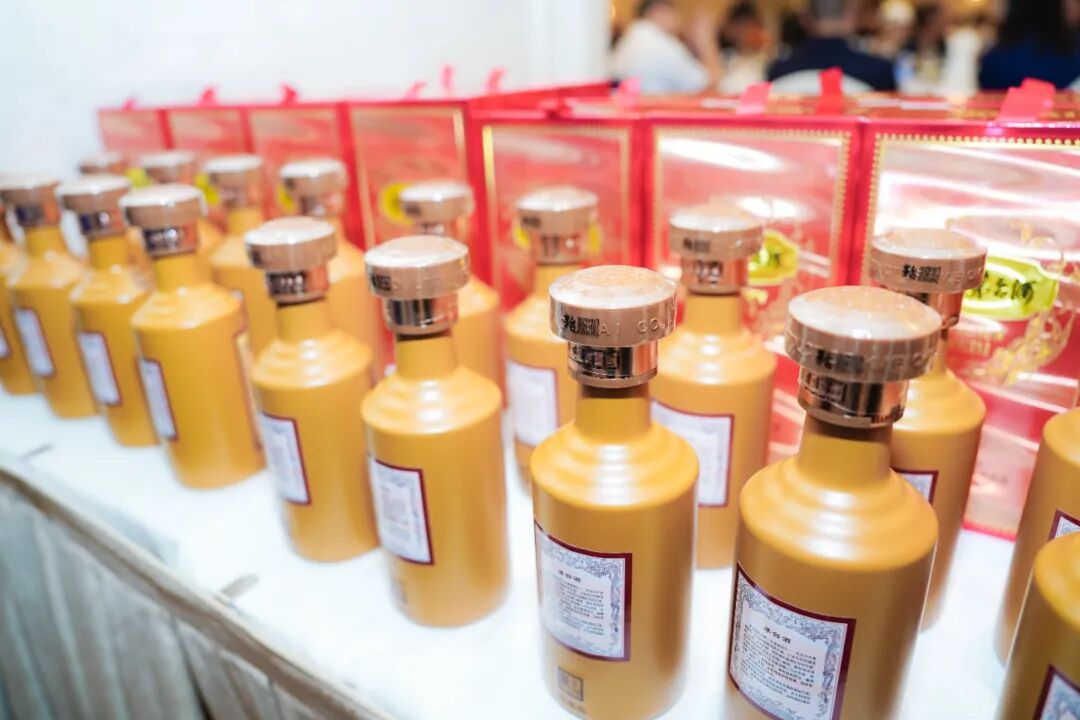 “臻鉴十五·品味时光” 贵州茅台酒（15）文化艺术沙龙活动在武汉举行