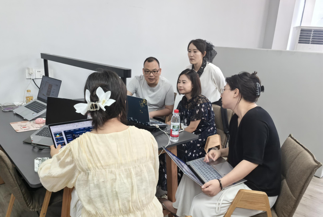 狂揽四项大奖！看贵工商实现“全省唯一”背后的硬核实力！