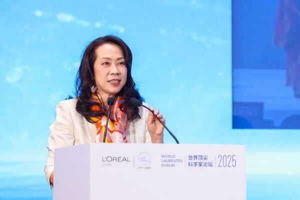 2025世界顶尖科学家科学教育论坛暨第二届"一代耀一代"科技女生赋能论坛在沪举办 2025世界顶尖科学家科学教育论坛暨第二届"一代耀一代"科技女生赋能论坛在沪举办