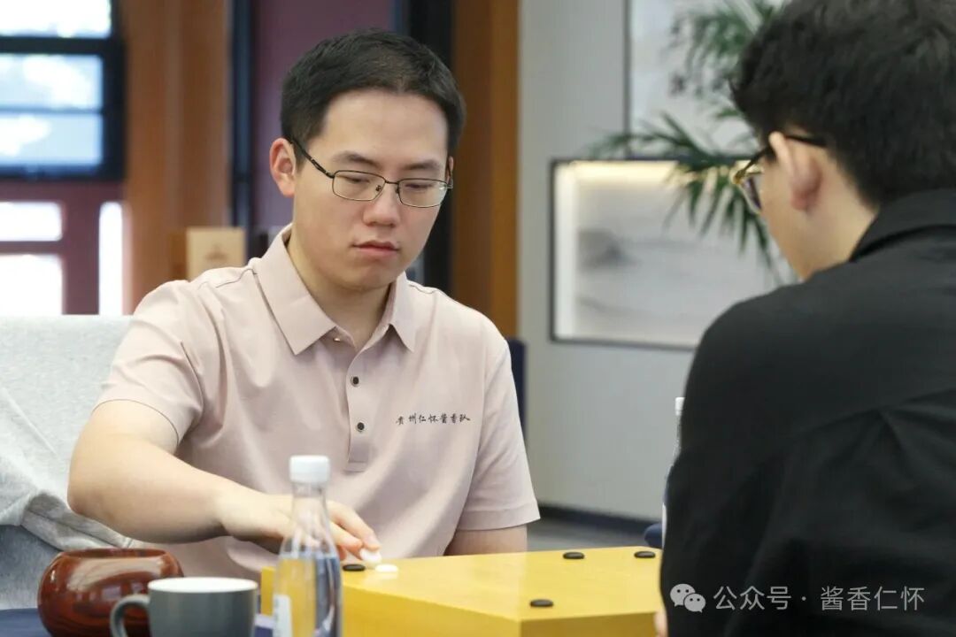 围甲焦点战“黔杭对决”落子仁怀:贵州酱香队1-3憾负卫冕冠军 围甲焦点战“黔杭对决”落子仁怀:贵州酱香队1-3憾负卫冕冠军