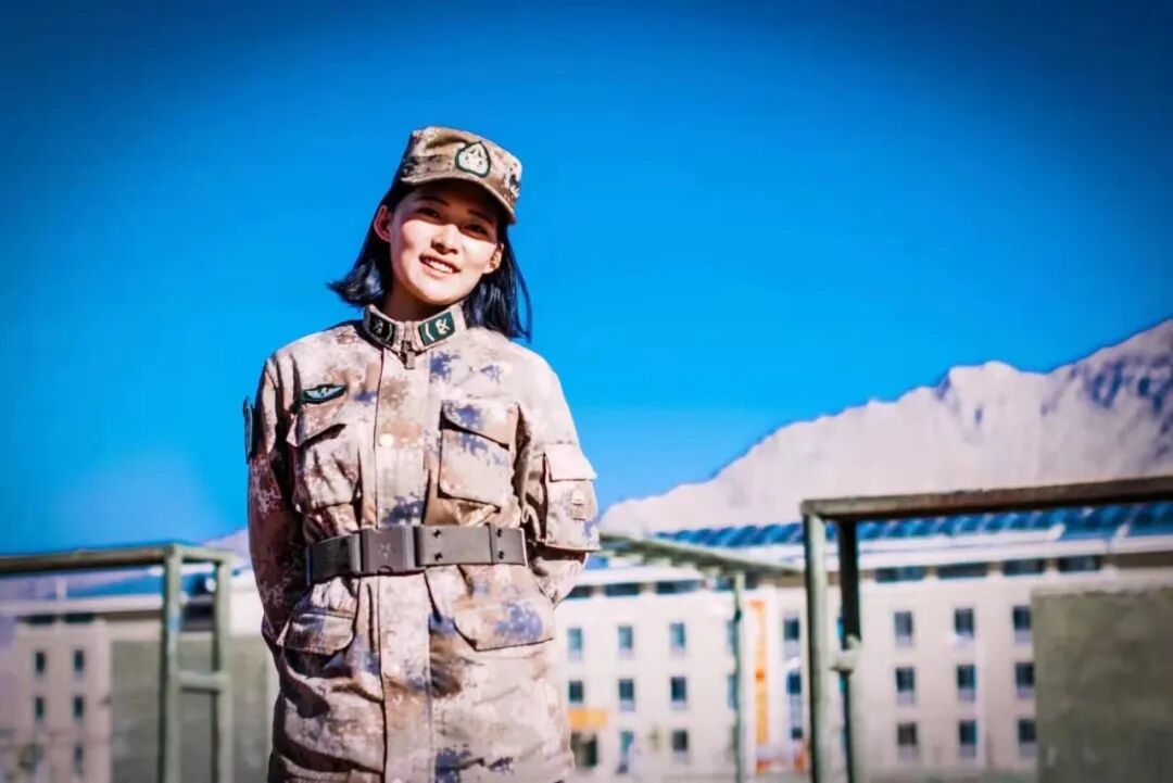 从雪域高原到大学校园,她上演《麻辣女兵》现实版! 从雪域高原到大学校园,她上演《麻辣女兵》现实版!