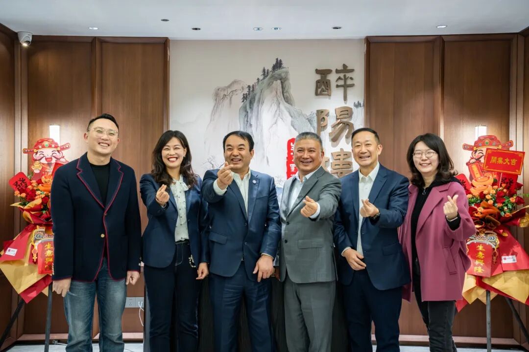 醉阳楼餐厅盛大开业,开启云端黔菜新体验