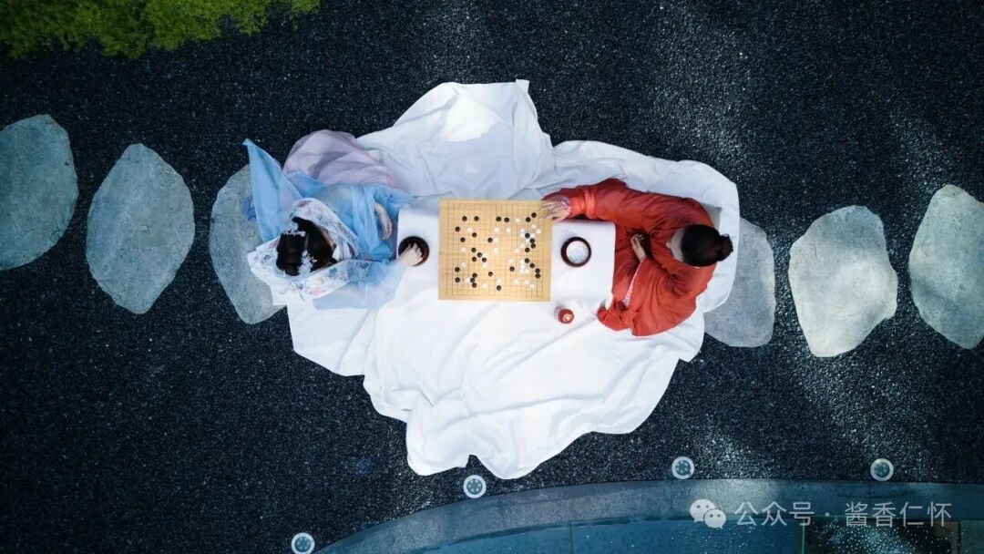 酱酒+ 赤水河谷历史经典产业的“诠新”表达 酱酒+ 赤水河谷历史经典产业的“诠新”表达