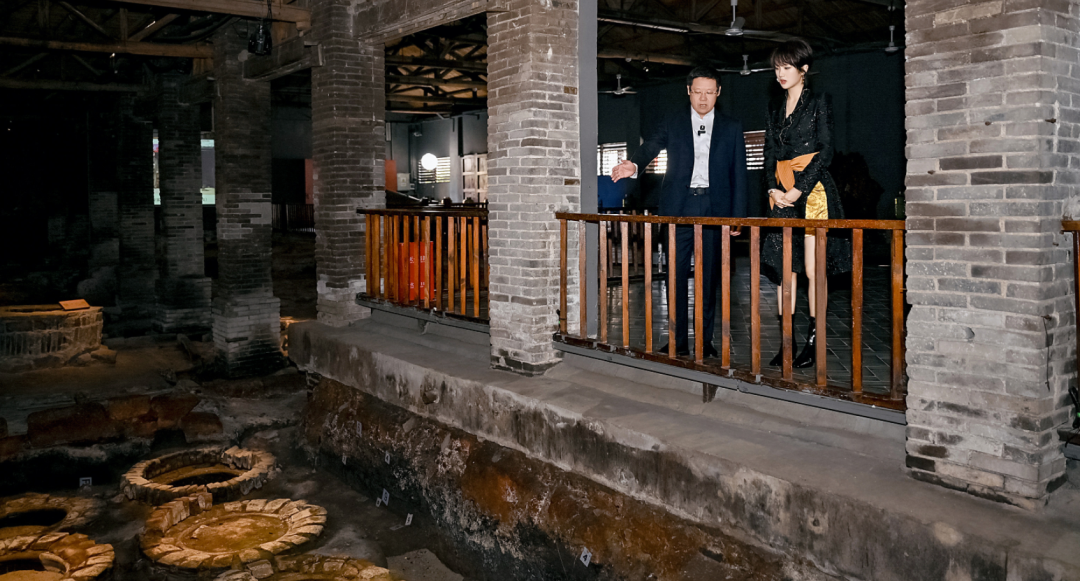 姚安娜探秘国宝李渡:解锁中国白酒申遗的三重密码 姚安娜探秘国宝李渡:解锁中国白酒申遗的三重密码