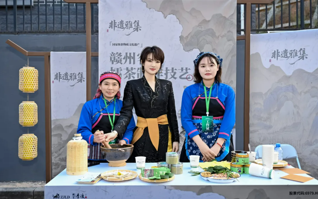 姚安娜探秘国宝李渡:解锁中国白酒申遗的三重密码 姚安娜探秘国宝李渡:解锁中国白酒申遗的三重密码