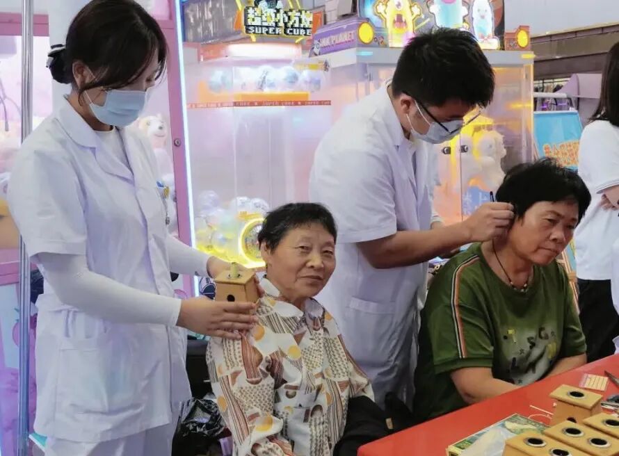 篮球燃激情・人文暖校园・美食赴盛宴!解锁大学校园开放日新玩法! 篮球燃激情・人文暖校园・美食赴盛宴!解锁大学校园开放日新玩法!