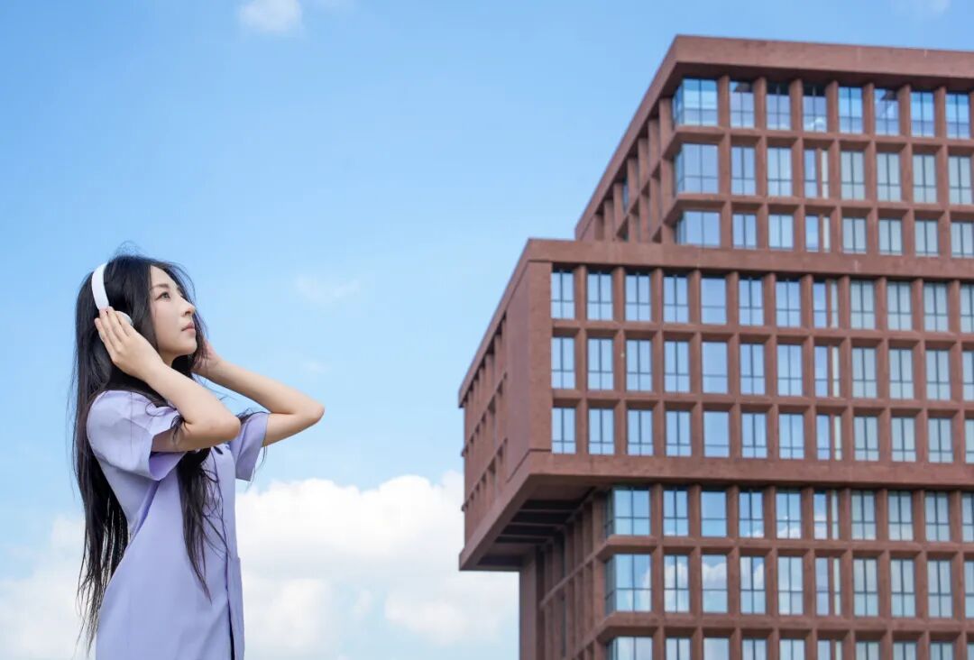 篮球燃激情・人文暖校园・美食赴盛宴!解锁大学校园开放日新玩法! 篮球燃激情・人文暖校园・美食赴盛宴!解锁大学校园开放日新玩法!