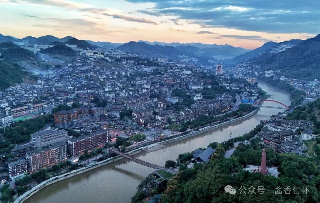 创历史新高!50人获聘白酒“国评委” 彰显仁怀产区实力 创历史新高!50人获聘白酒“国评委” 彰显仁怀产区实力