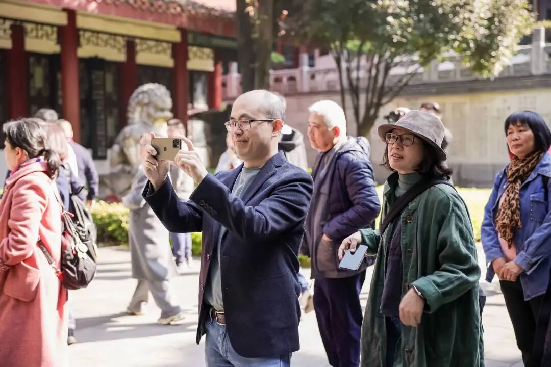 贵州茅台召开2025年第一次临时股东大会