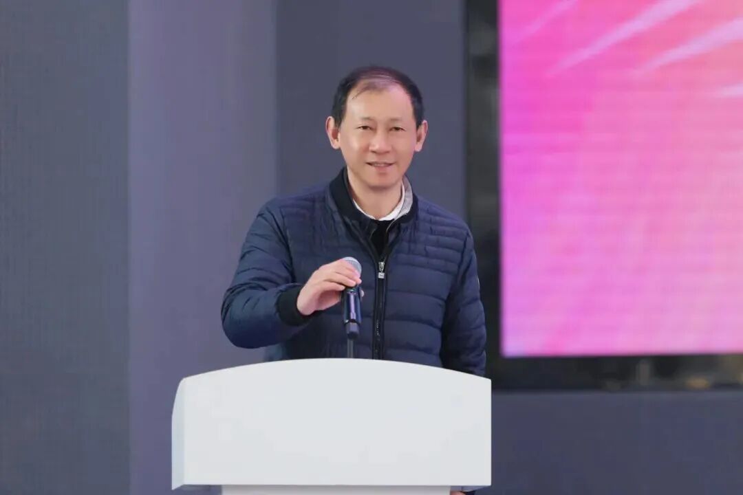 2025贵阳击剑公开赛燃情启幕！参赛家长：点赞！在贵工商就能感受到贵州文旅！