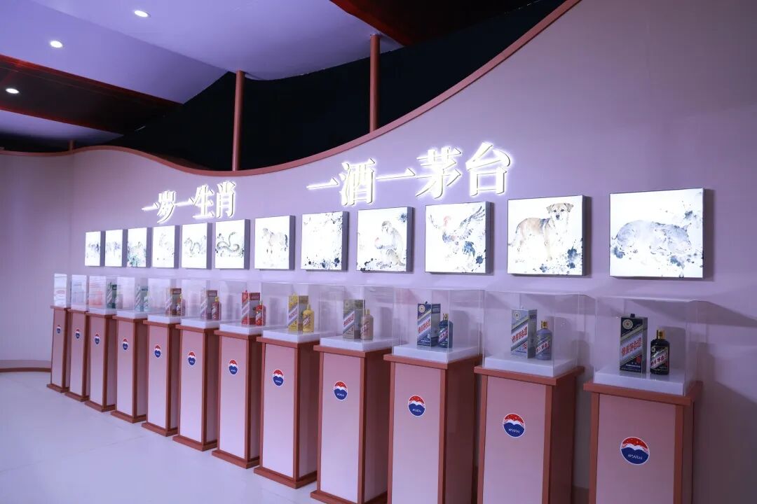 机遇与挑战：历史经典产业的应变逻辑 陈华在2025中国企业家博鳌论坛主论坛作分享