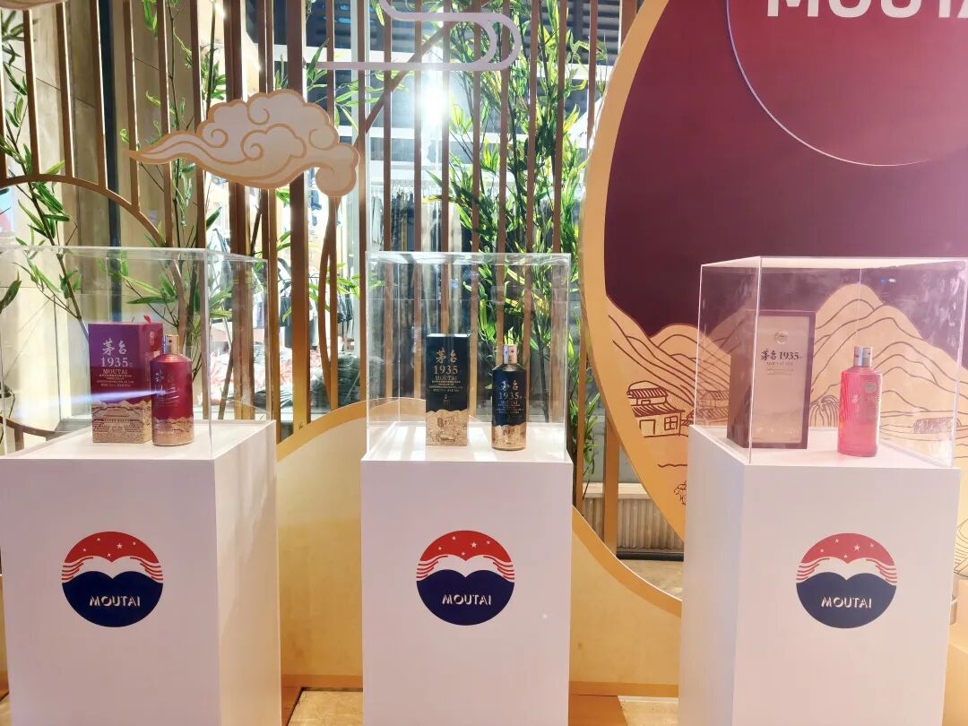 机遇与挑战：历史经典产业的应变逻辑 陈华在2025中国企业家博鳌论坛主论坛作分享