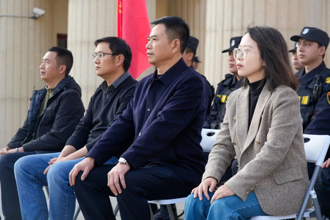 国企安保标杆进驻贵州工商职业学院！省级安全文明校园守护再升级