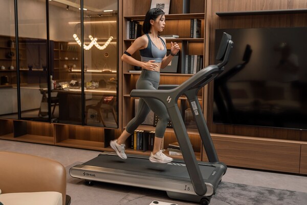 精练大会斩获双项大奖，舒华体育以AI科技引领行业变革