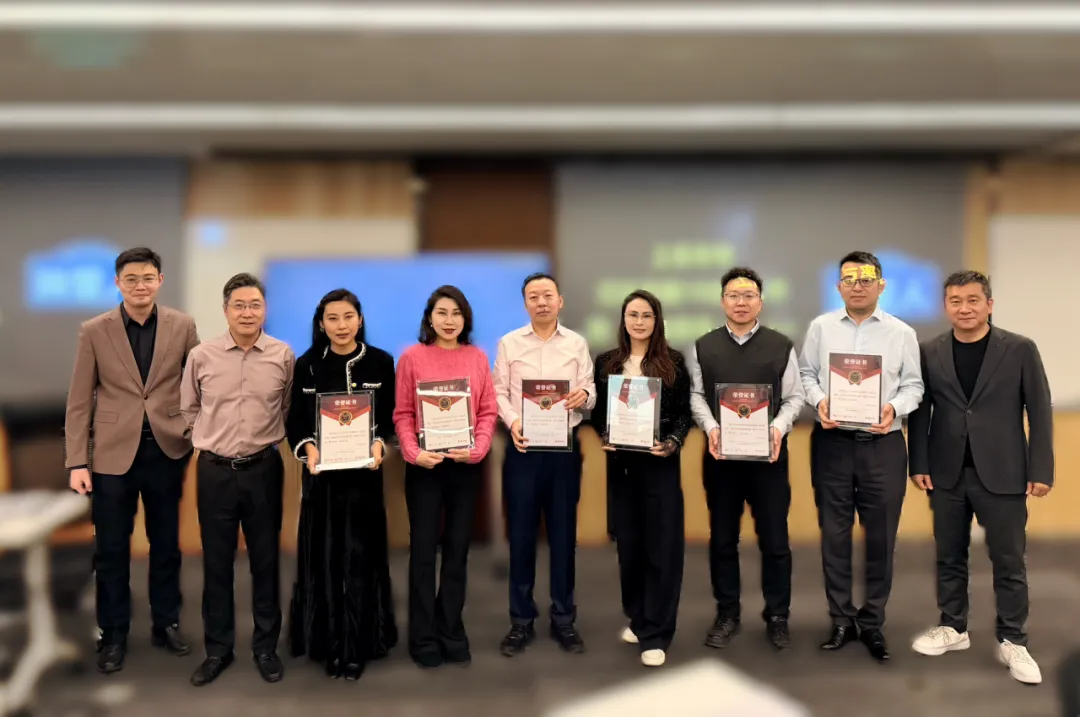 创新推出“轻咨询”教学模式,长江商学院总裁班引入歌辉战略,解锁企业超级增长密码 创新推出“轻咨询”教学模式,长江商学院总裁班引入歌辉战略,解锁企业超级增长密码