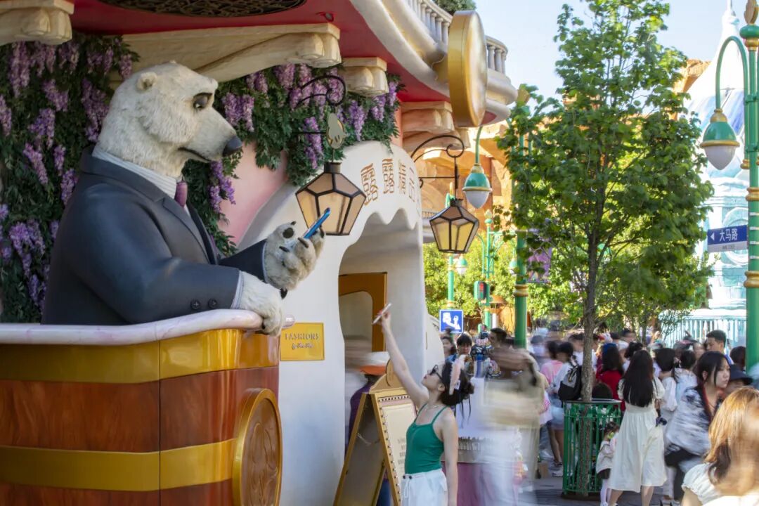 “疯狂动物城”开幕两周年持续焕新，双倍精彩再掀沉浸式体验热潮