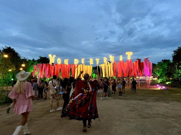 泰国国家旅游局发布公告：诗丽吉王太后辞世 国丧期间各类旅游活动有序进行 呼吁游客安心体验泰国的文化魅力与节庆活力