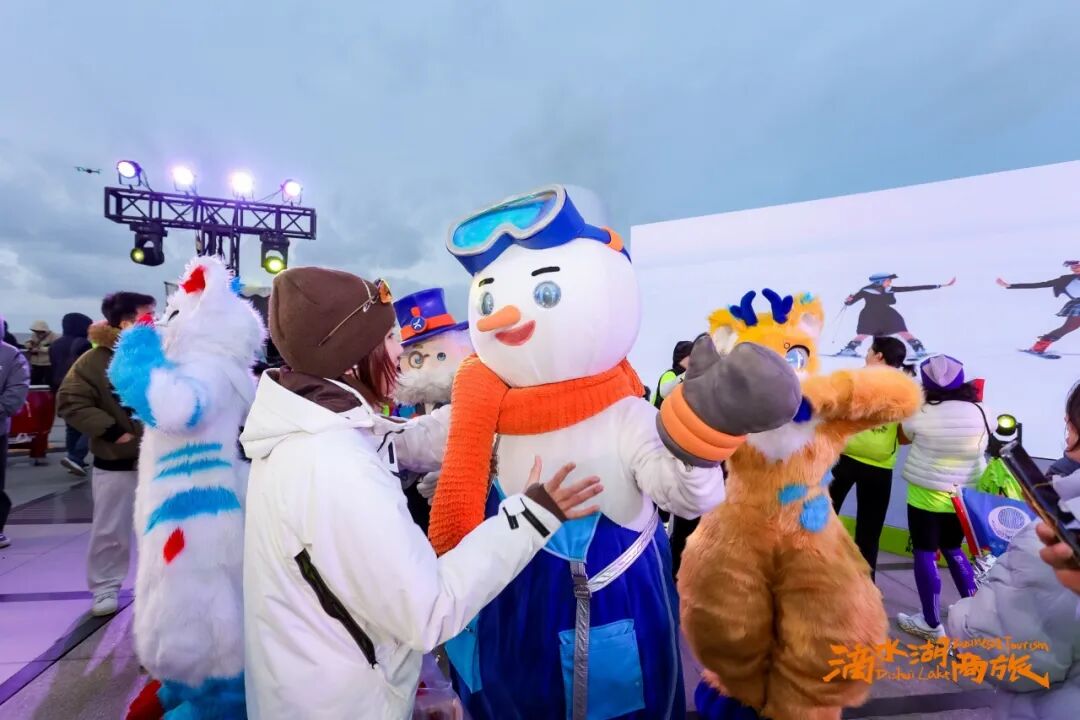 十年奔跑，与城同光！迎接2026上海第一缕阳光，第10届滴水湖迎新跑如约而至