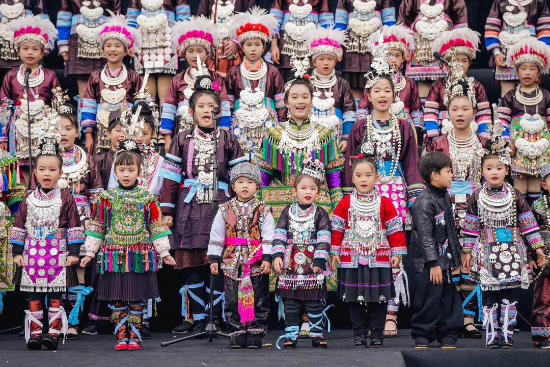 现场直击！多彩贵州城元旦活动精彩纷呈，游客体验快乐加倍