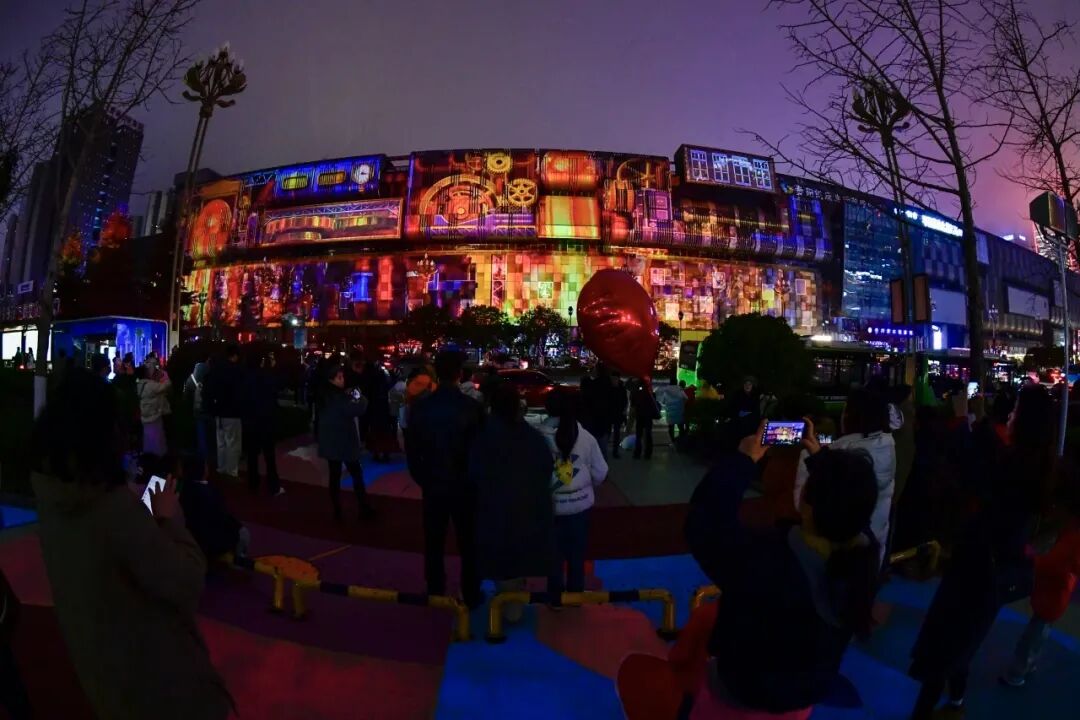 火爆!观山湖区元旦狂揽6.95亿元销售额 火爆!观山湖区元旦狂揽6.95亿元销售额