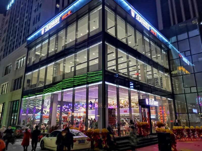 张亮麻辣烫受邀亮相第十五届公益节，共赴温暖之约