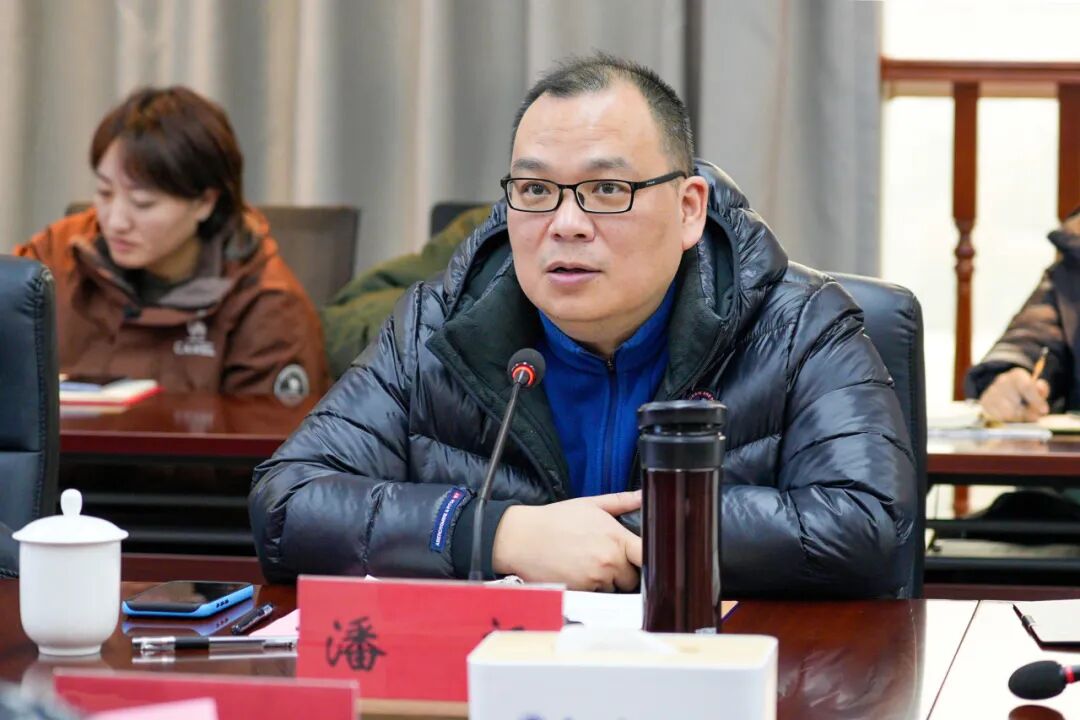 2026届毕业生就业创业工作启动会召开，让梦想稳稳启航！