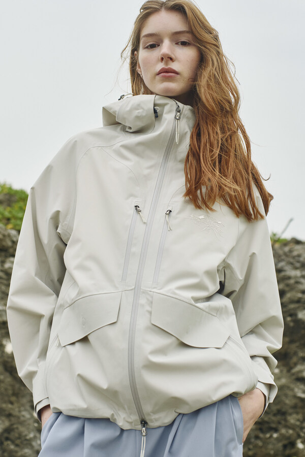 跃然山行 生动再出发 | ECCO x White Mountaineering联名系列全新上市 跃然山行 生动再出发 | ECCO x White Mountaineering联名系列全新上市