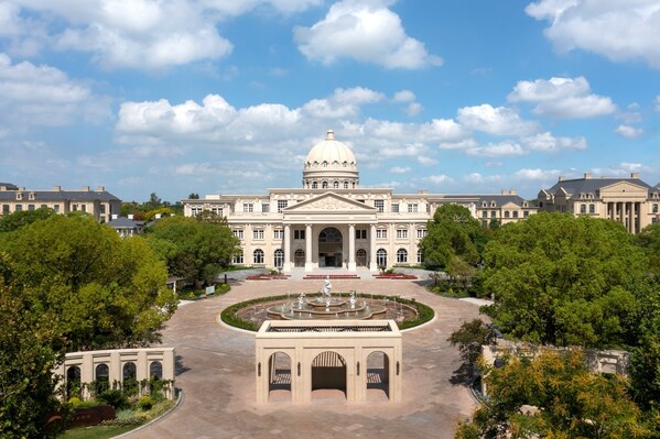 太仓金茂隐逸玫瑰庄园酒店推出「山海奇遇」马年新春主题活动 太仓金茂隐逸玫瑰庄园酒店推出「山海奇遇」马年新春主题活动
