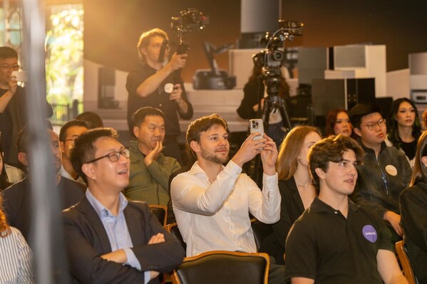 从 CES 到斯坦福：追觅洗地机在硅谷开启智能清洁新时代