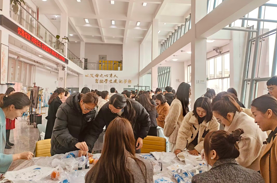 数字基因对话民族工艺｜贵州工商职业学院提案，何以从全省1848份中脱颖而出？