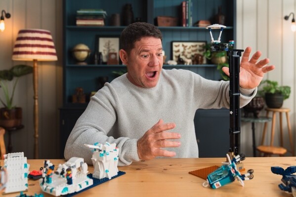 乐高®教育推出全新STEM科学套装,在家庭场景中激发儿童的科学发现力 乐高®教育推出全新STEM科学套装,在家庭场景中激发儿童的科学发现力