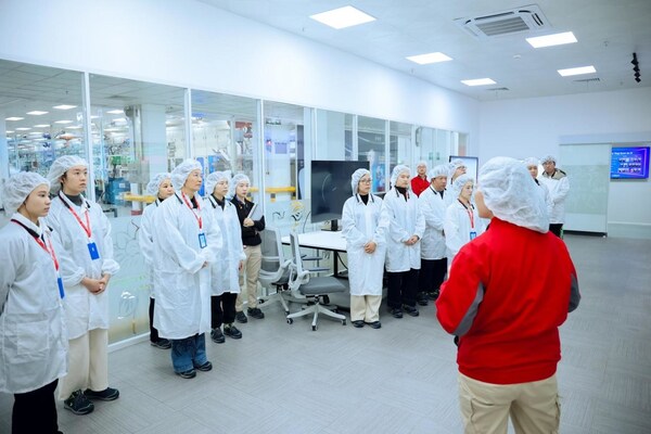 迎考最严新国标：CCTV品质信赖品牌护舒宝以权威鉴证守护经期安心防线，实力登顶卫生巾双榜NO.1