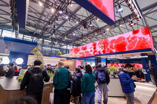 "时光淬炼,向新致远"摩飞90周年闪耀AWE2026:斩获艾普兰创新奖殊荣 "时光淬炼,向新致远"摩飞90周年闪耀AWE2026:斩获艾普兰创新奖殊荣